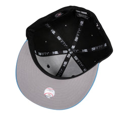 Chicago Cubs Bear Guitar Fitted Hat