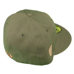 Chicago Cubs Guitar Pack Friends-Giving Fitted Hat