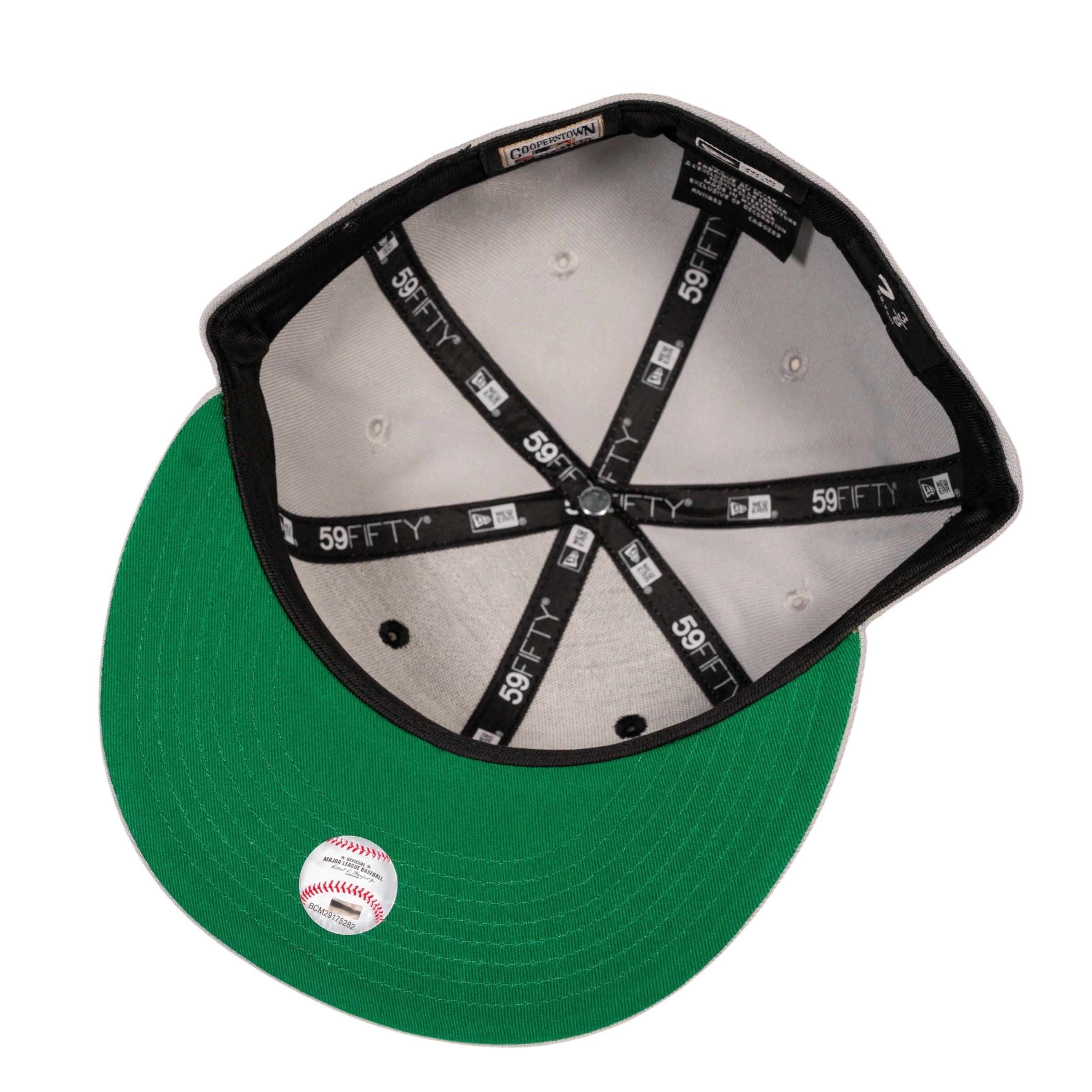 Chicago White Sox 2005 World Series Online Exclusive Fitted Hat