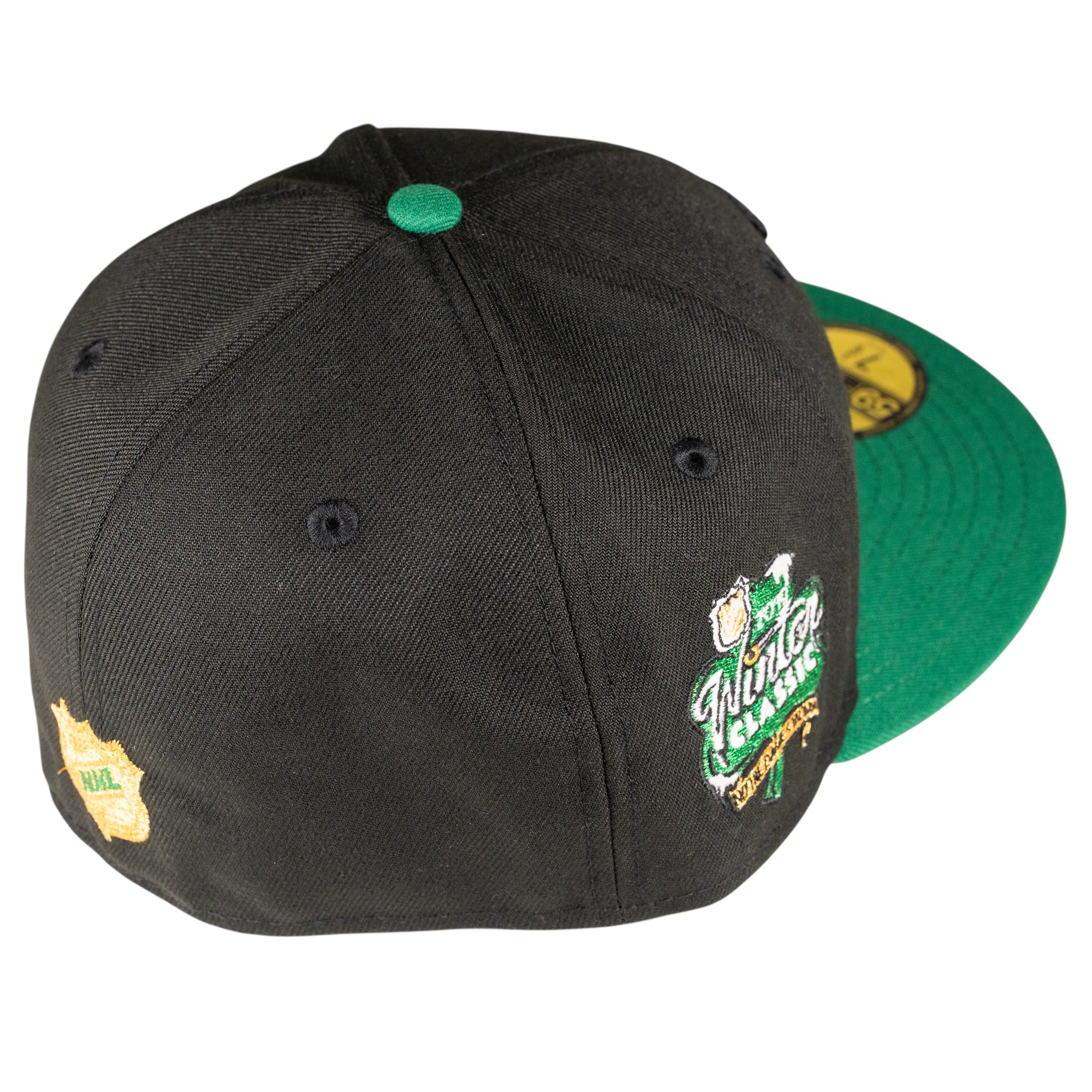 Chicago Blackhawks 2019 Winter Classic Lucky Pack Fitted Hat