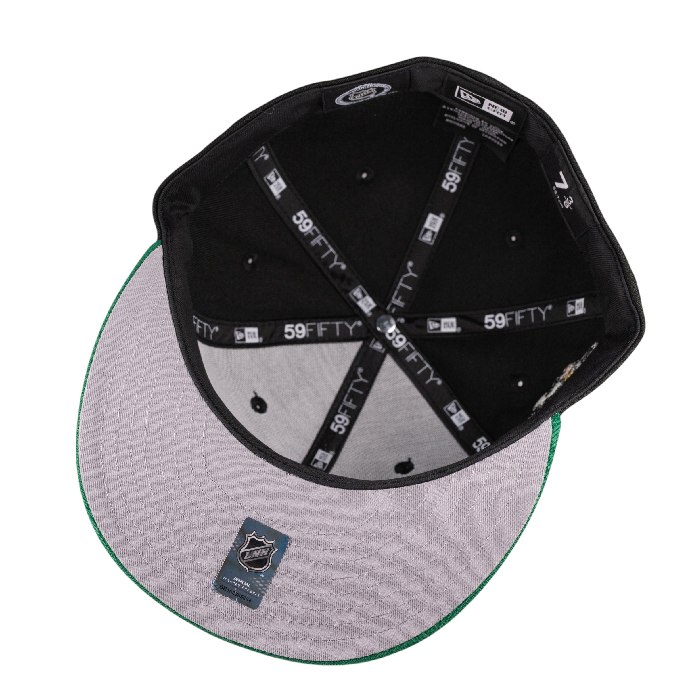 Chicago Blackhawks 2019 Winter Classic Lucky Pack Fitted Hat