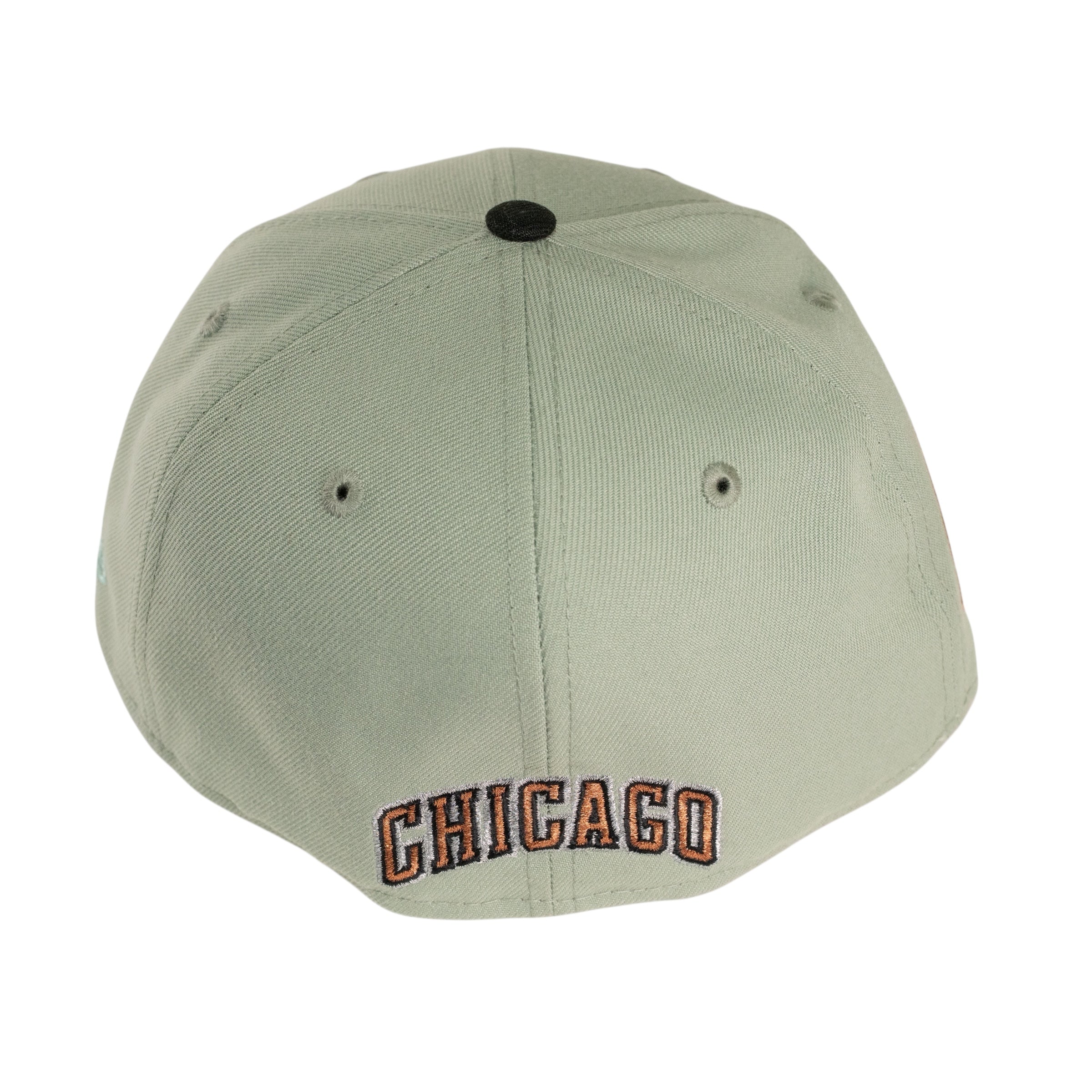 Chicago Bulls 6X Champs On-Line Exclusive New Era Fitted Hat