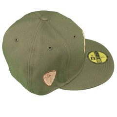 Chicago Cubs Guitar Pack Friends-Giving Fitted Hat