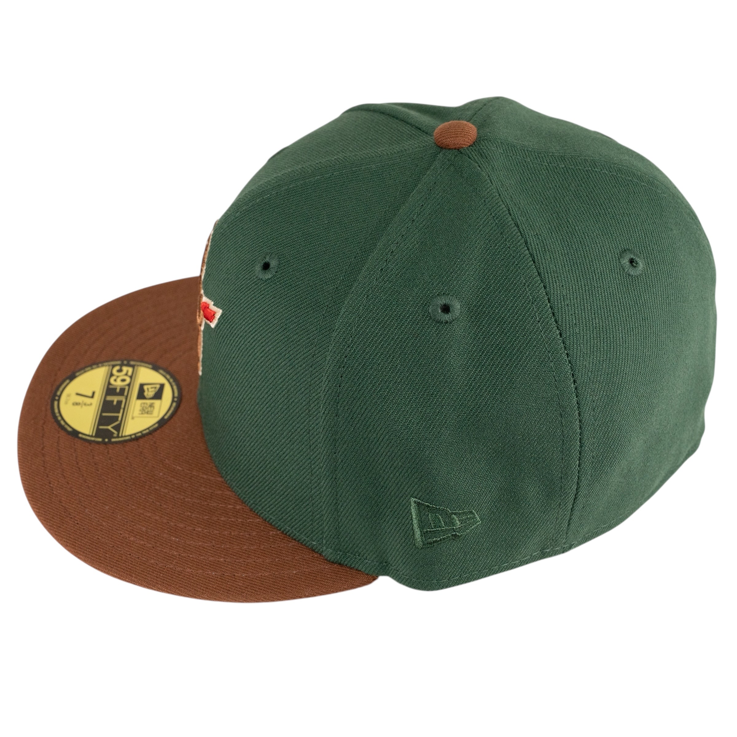 Chicago Cubs Wrigley Field Feliz Navidad Collection Fitted Hat